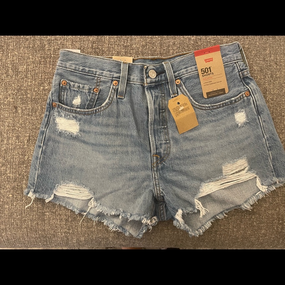 Levi’s 501 Shorts NWT